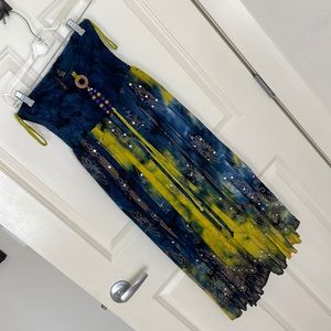 Dress or skirt Blue and yellow with sequins size medium